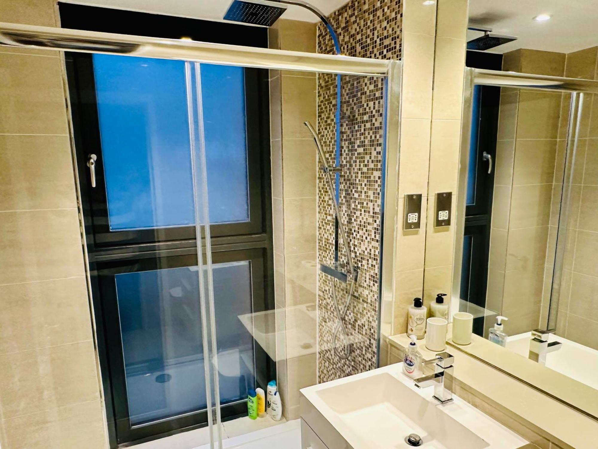London Regency Apartment Екстериор снимка